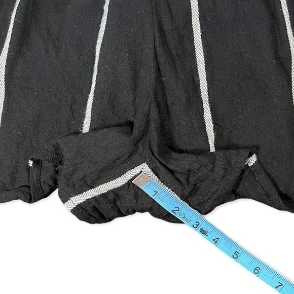 Volcom Coco Black and White Striped Halter Romper sz S - Picture 8 of 12